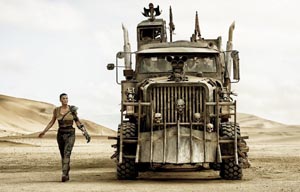 映画 マッドマックス 怒りのデス ロード 日本公開まであと一週間 砂漠を暴走するmadな車とメイキングシーン満載の特別映像が到着 Cinematopics